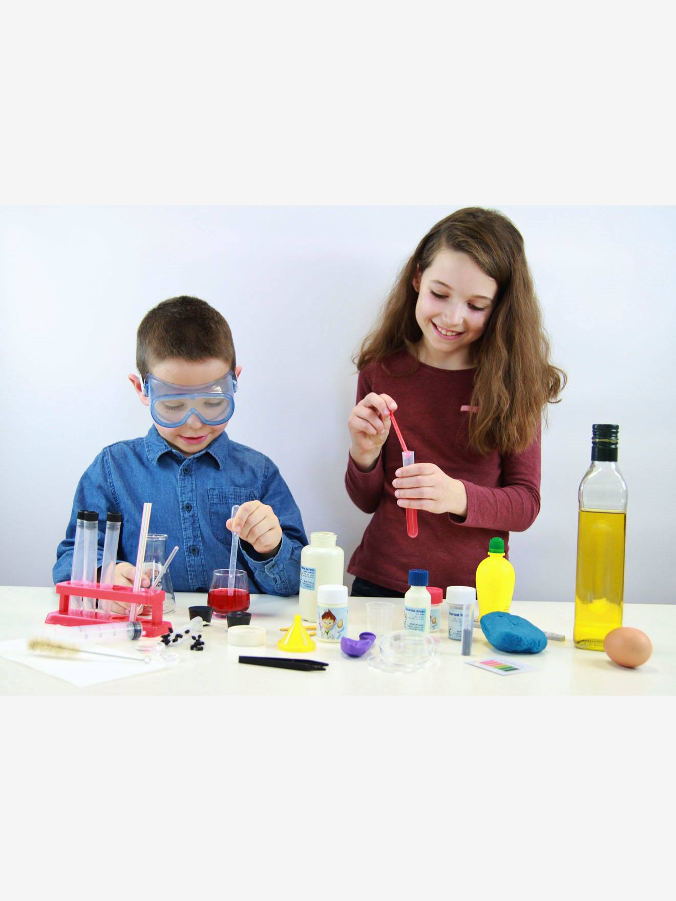 Chimie sans danger - 150 expériences Buki bleu