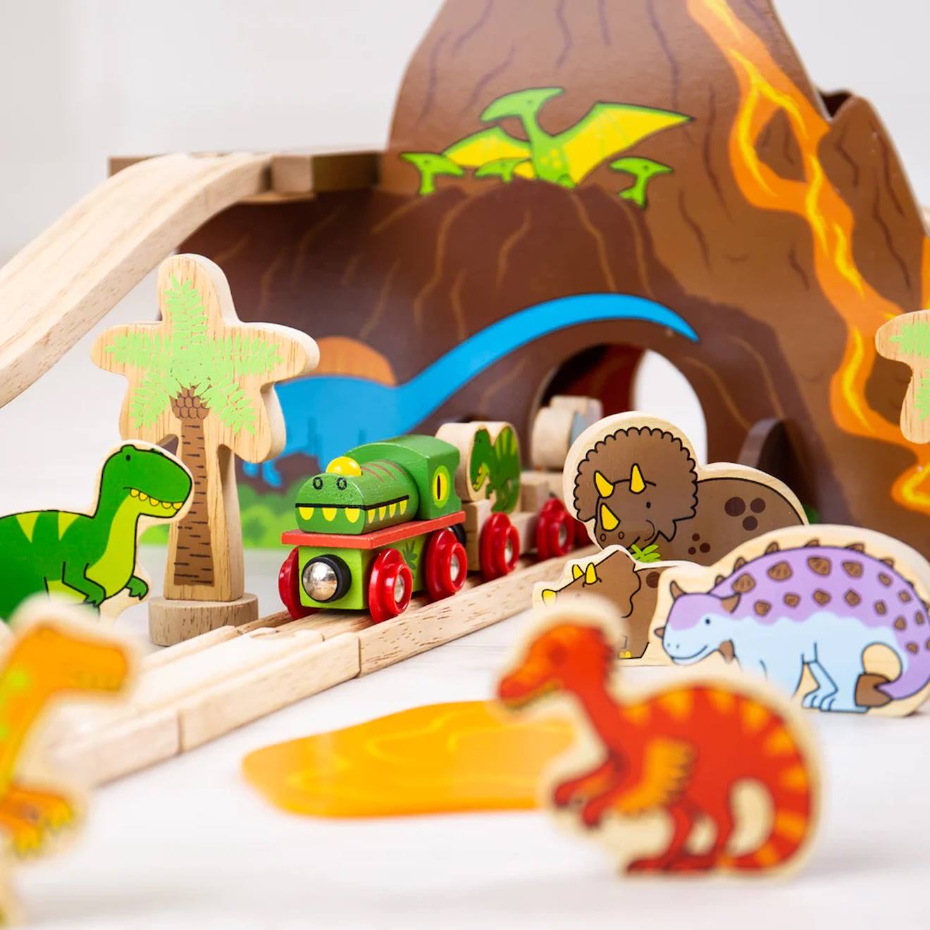Circuit de train dinosaure beige