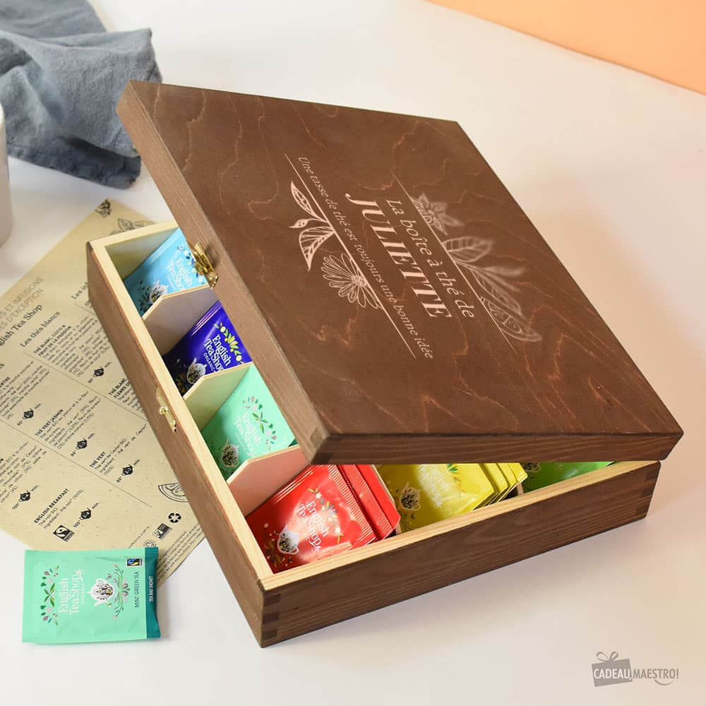 Coffret en Bois Thés et Infusions Bio Prénom à Personnaliser 96 Sachets de Thés et Infusions Bio - Boîte à Thé Personnalisée