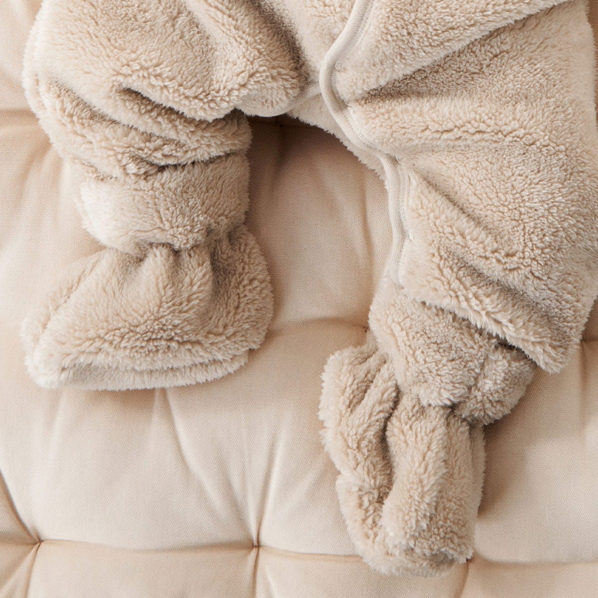 Coffret naissance moufles & chaussons Liewood