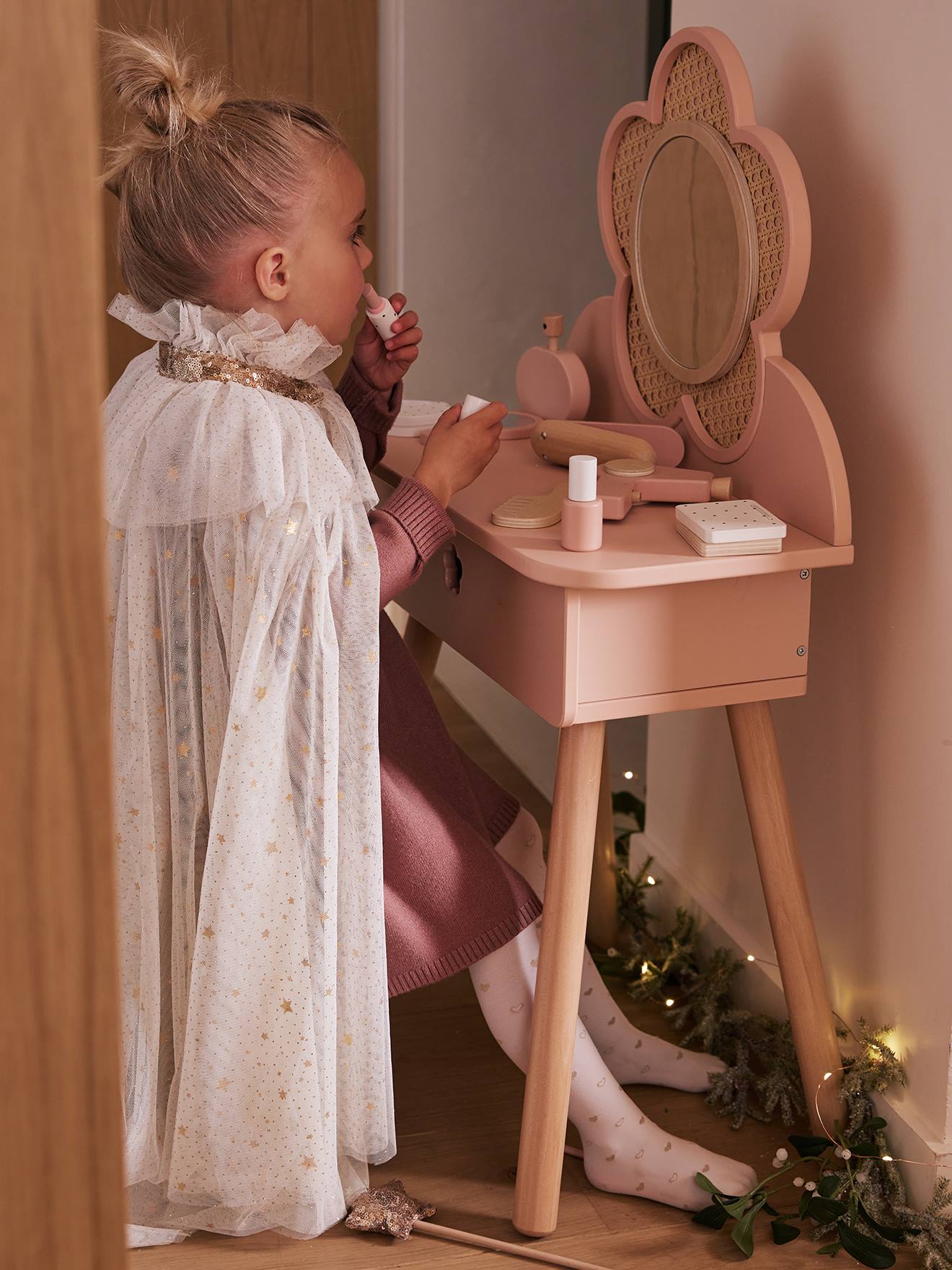 Coiffeuse cannage + accessoires en bois FSC rose