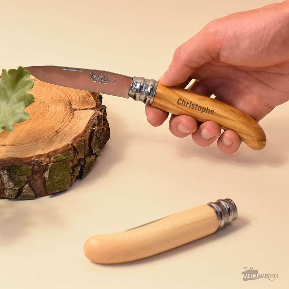Couteau Pliable Manche Prénom à Personnaliser Olivier - Couteau Personnalisé