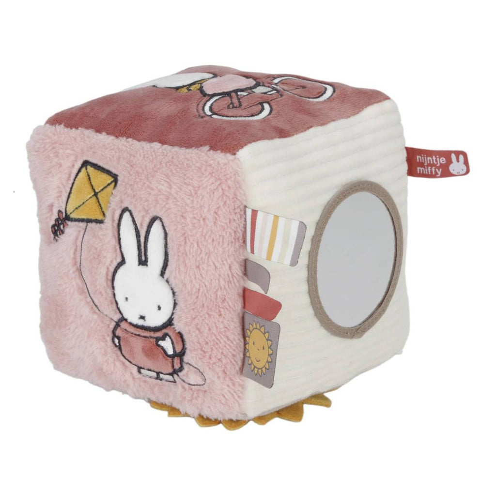 Cube d'activités 15cm fluffy rose et blanc