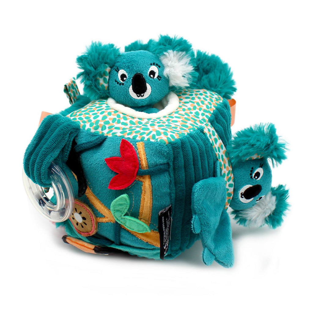 Cube d'activités en tissu bleu