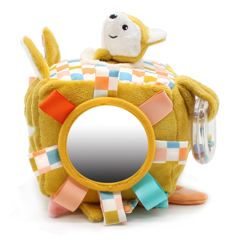 Cube d'activités en tissu jaune
