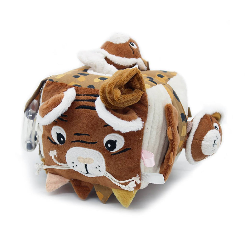 Cube d'activités en tissu marron