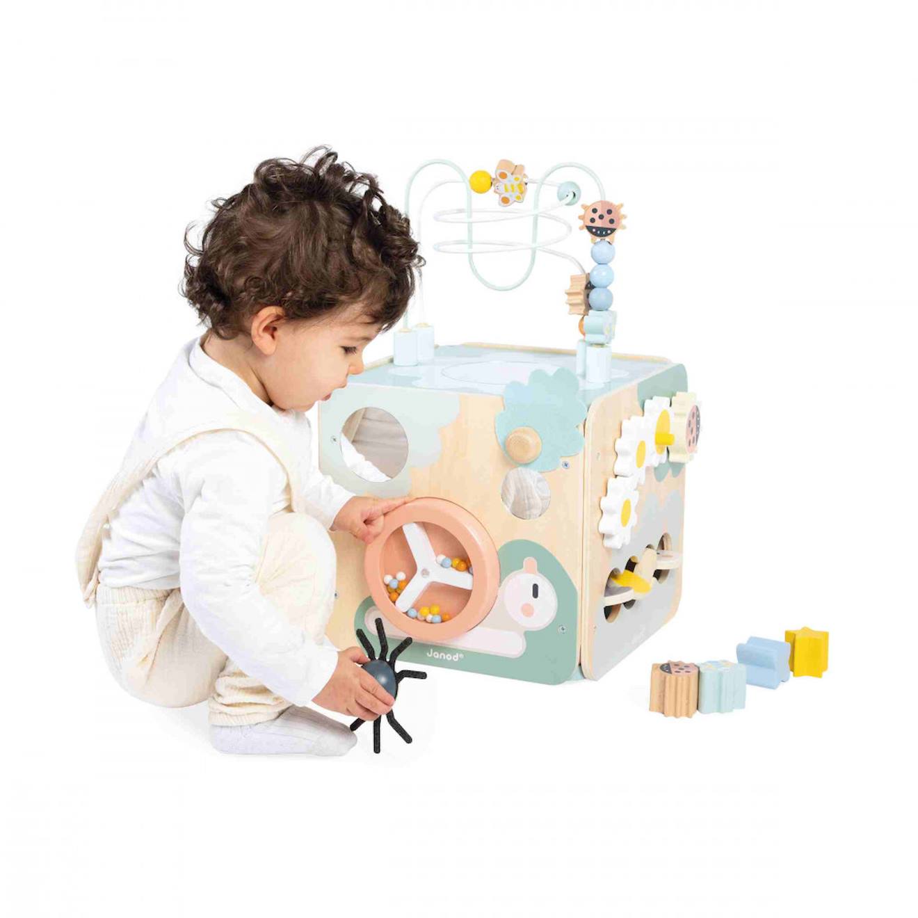 Cube d'activitès géant en bois FSC multicolore