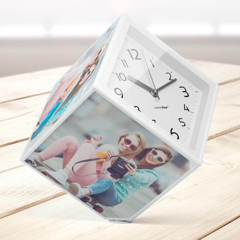 Cube Photo et Horloge Rotatif Moyen - Cadre Photos Original