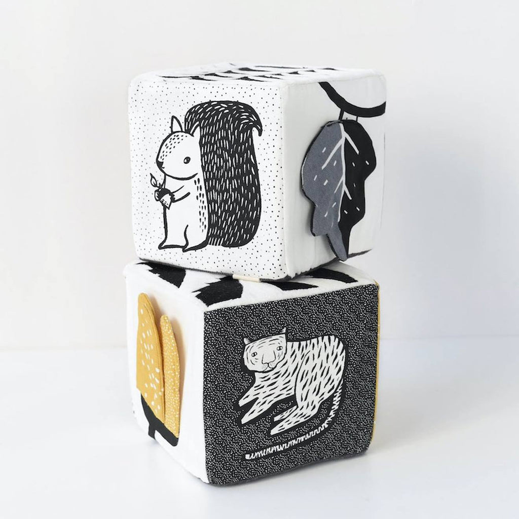 Cube sensoriel jungle multi-coloured