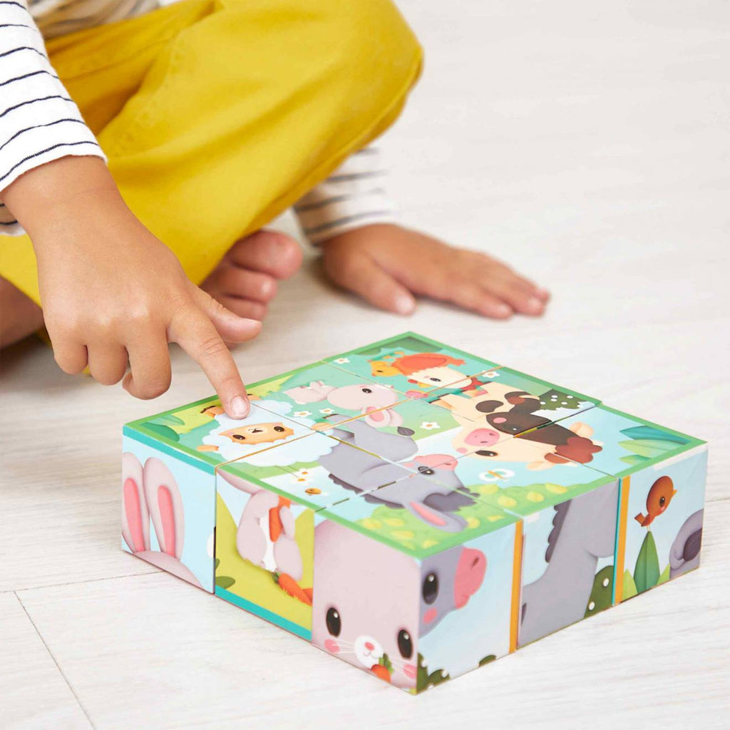 Cubes en carton les animaux de la ferme multicolore