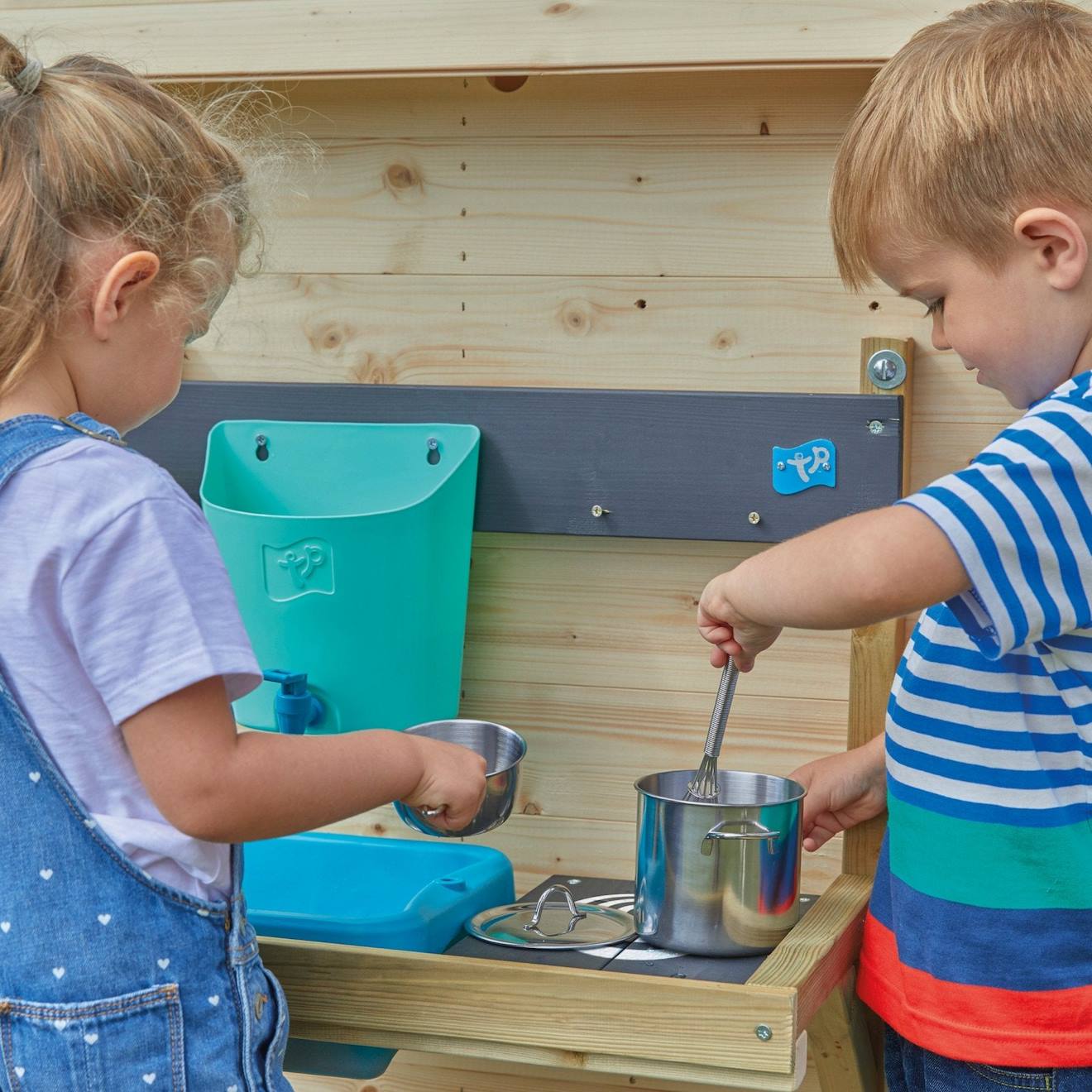Cuisine d'extérieur pour enfant early fun bois FSC marron - bleu - noir