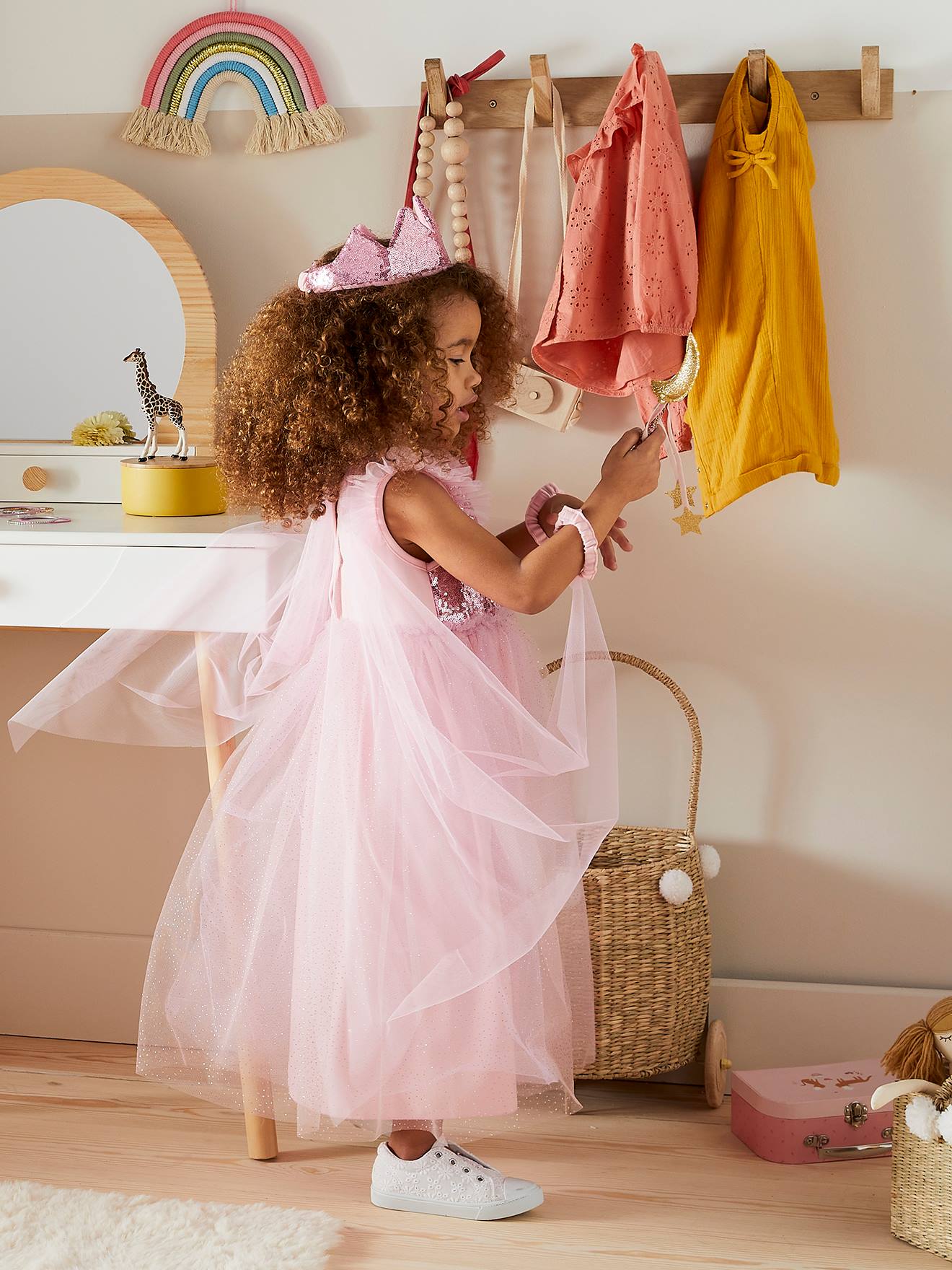 Déguisement de princesse avec voile et couronne rose