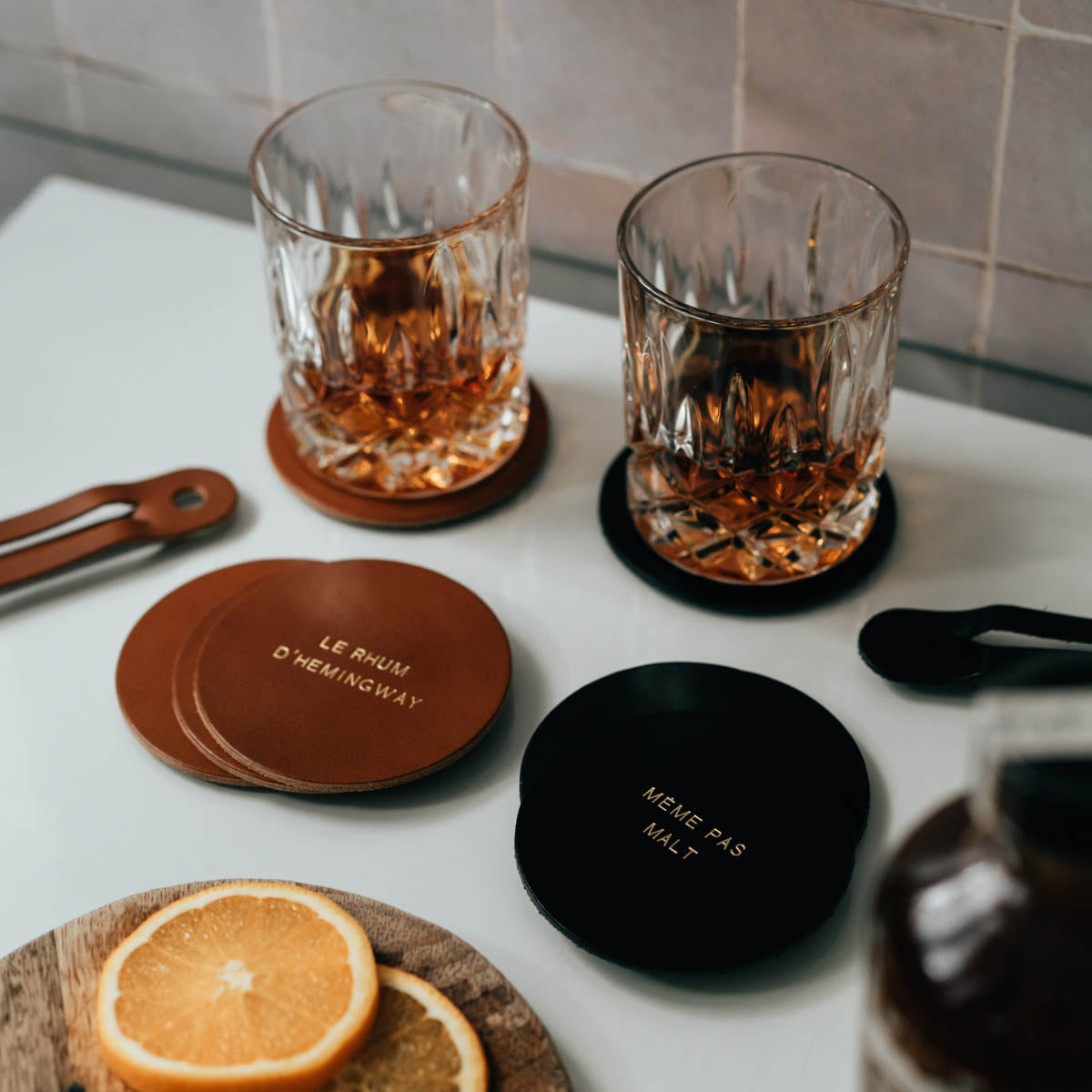 Dessous de verres en cuir Okuri