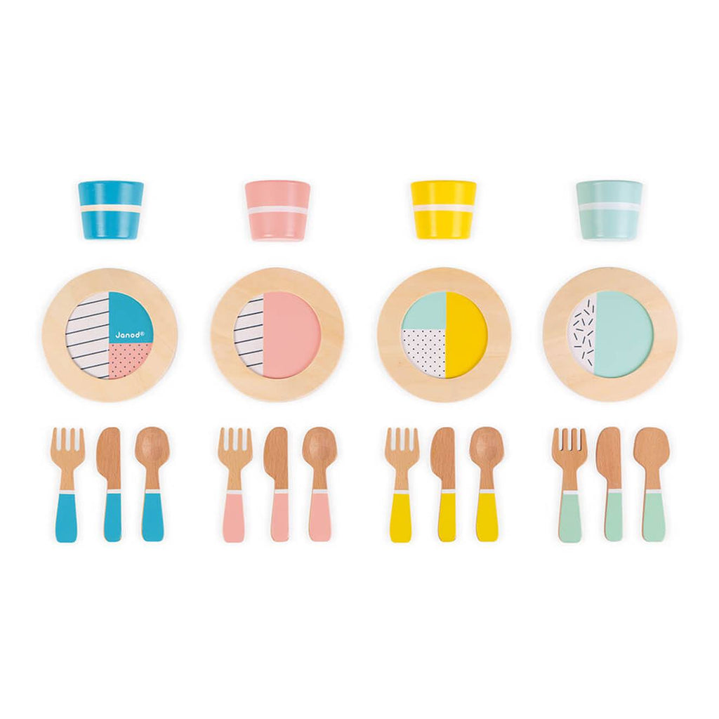 Dinette en bois multicolore