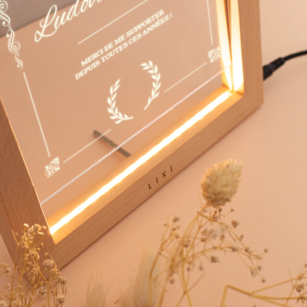 Diplôme Lumineux Lixi à Personnaliser - Lampe Personnalisée