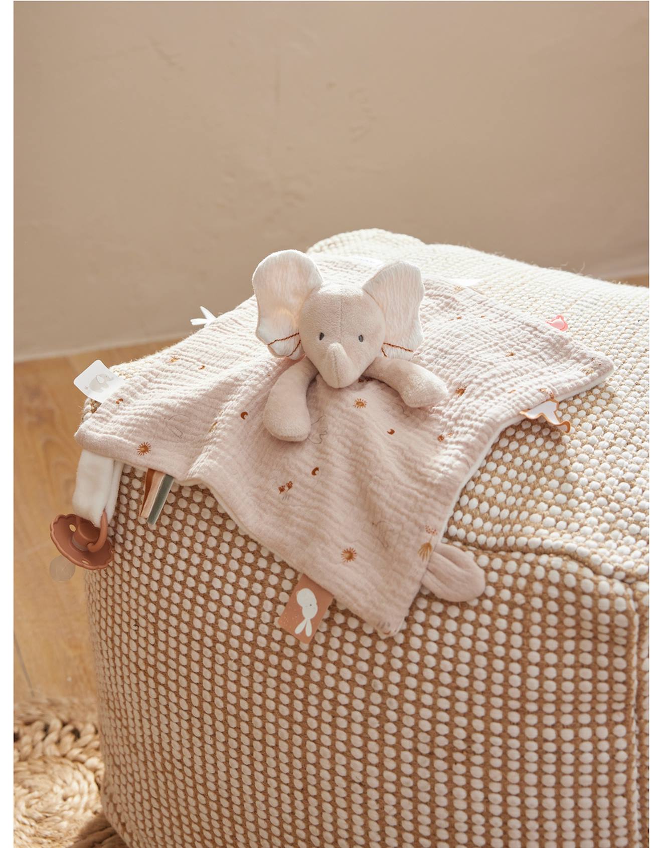 Doudou bali eléphant ecru