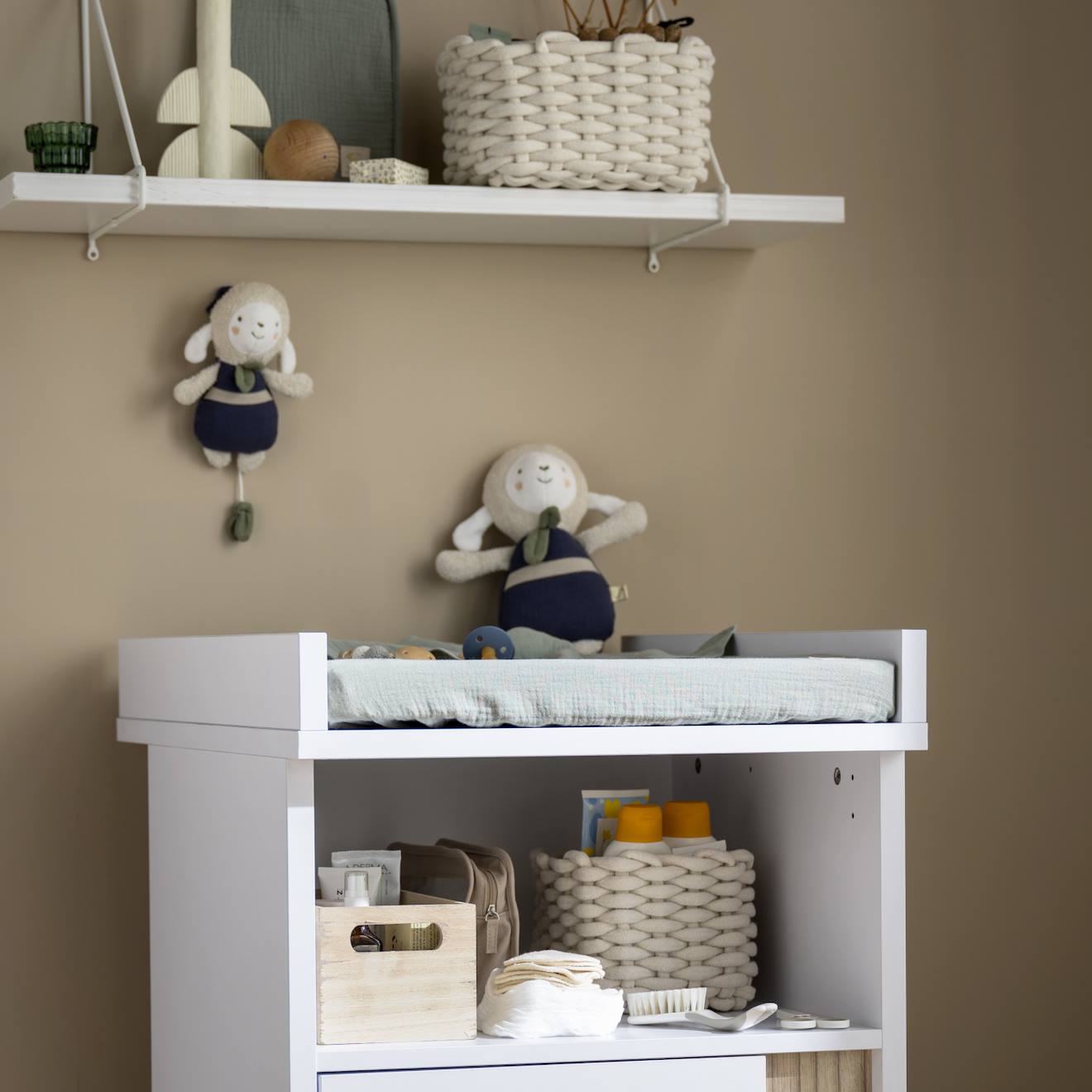 Doudou en coton bio - petit soleil bleu