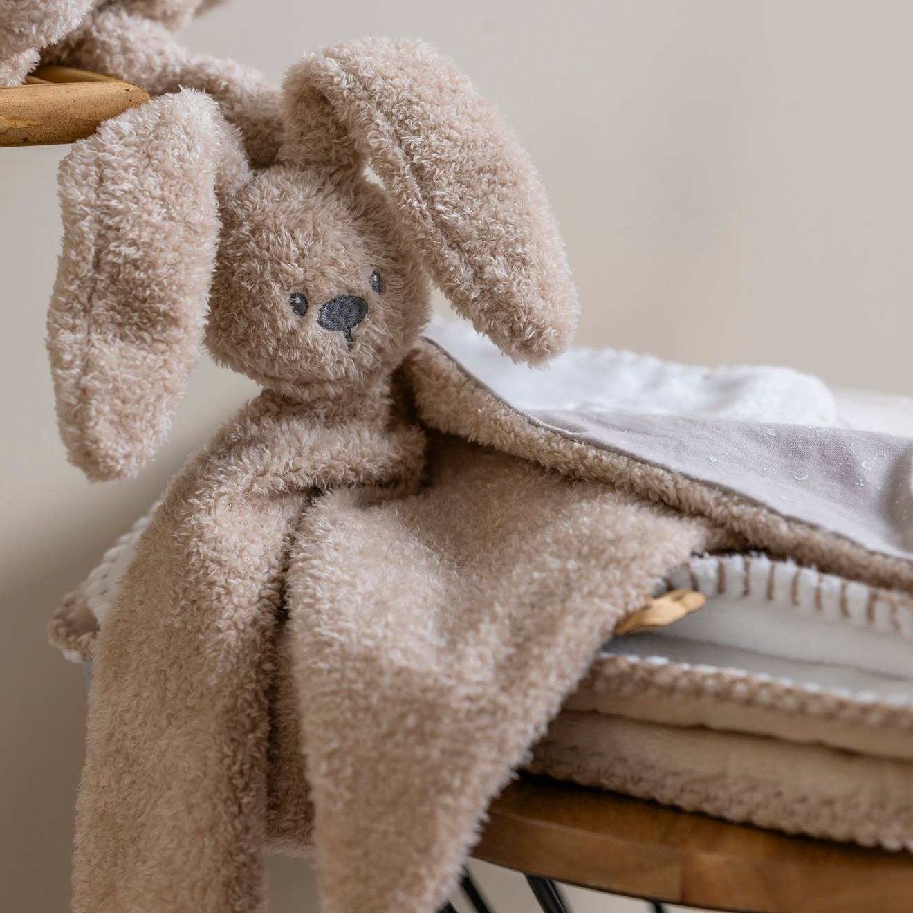 Doudou lapidou teddy glow phosphorescent beige