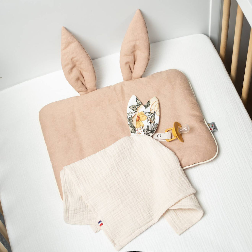 Doudou lapin attache tétine en gaze de coton néo vintage néo vintage imprimé floral, be