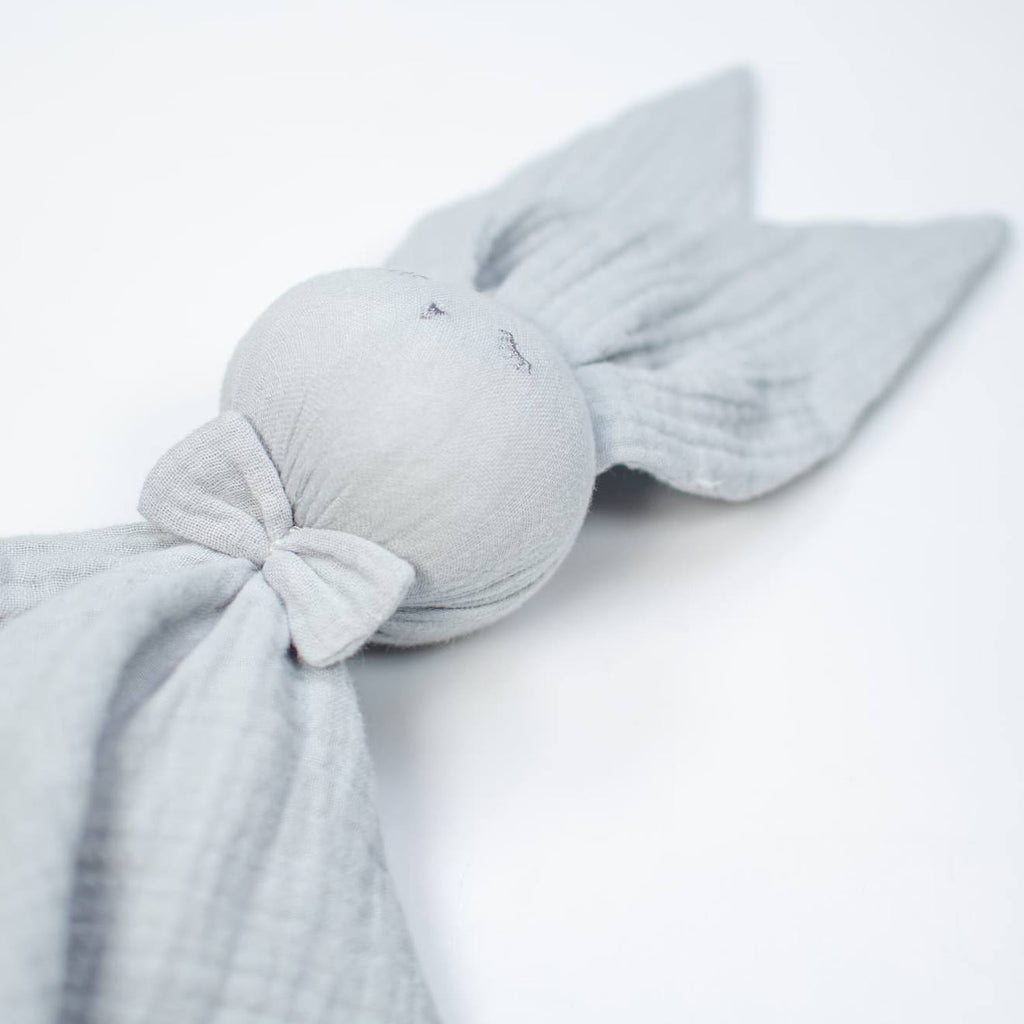 Doudou lapin en gaze de coton jeanne gris