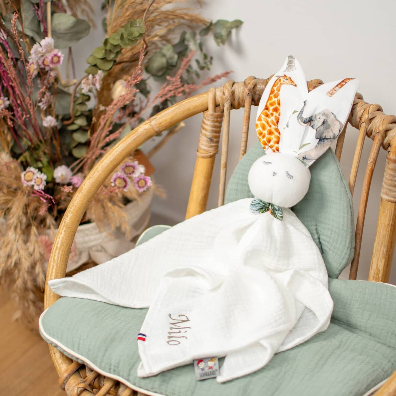 Doudou lapin en gaze de coton safari blanc
