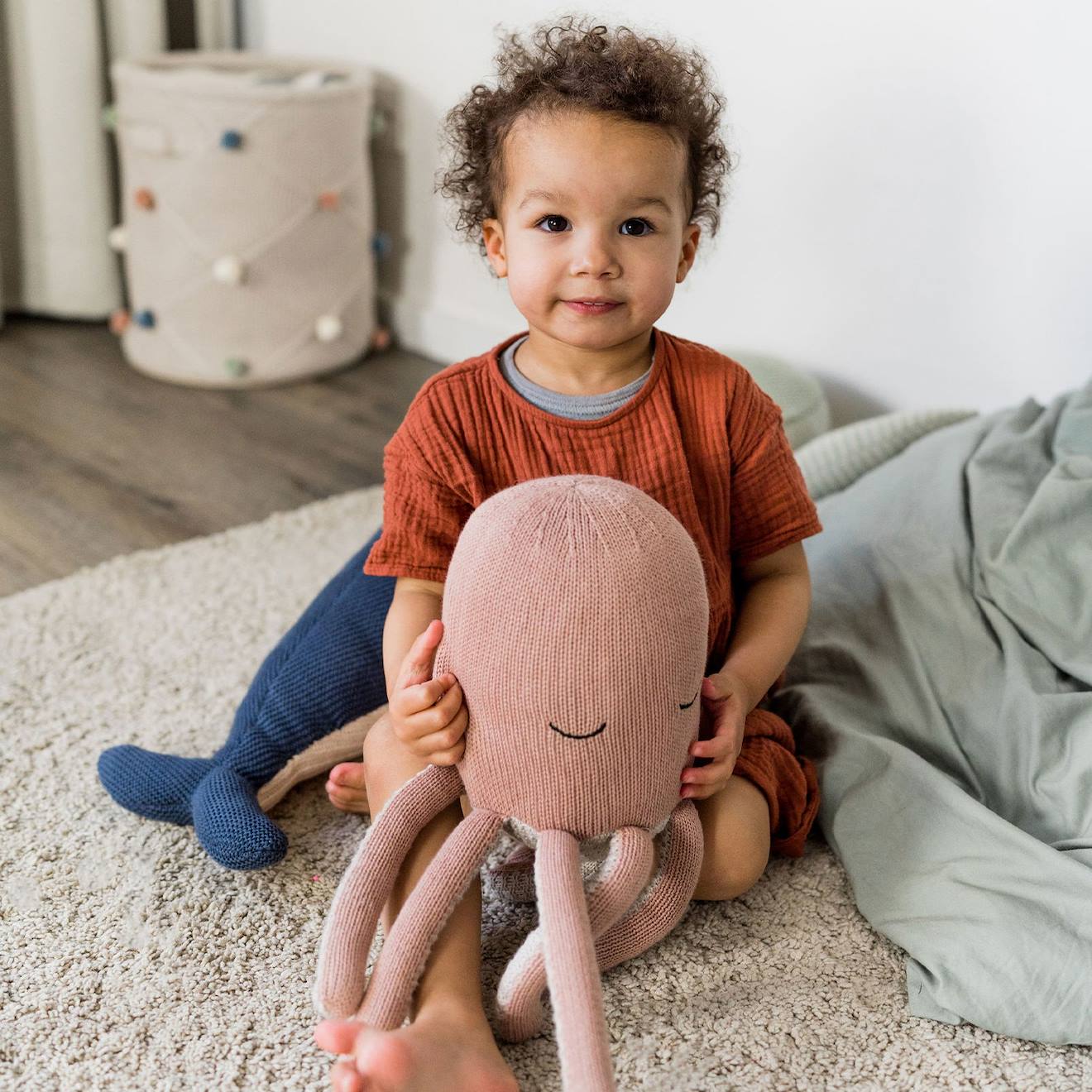 Doudou peluche poulpe vieux rose