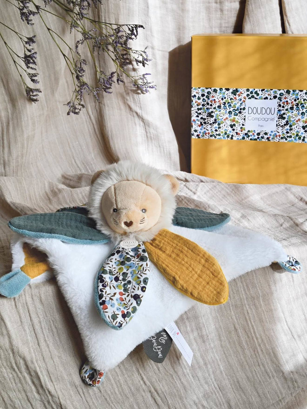 Doudou pétale 27cm boh'aim lion jaune