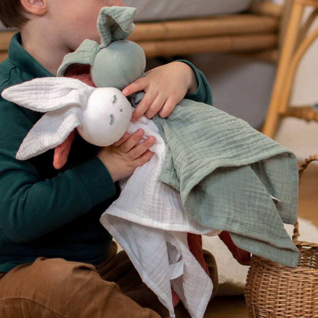 Doudou plat lapin bleuet imprimé floral
