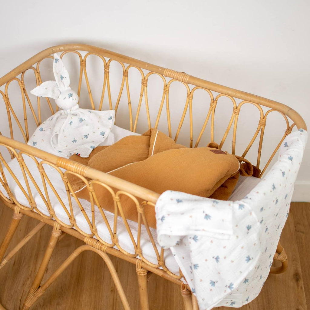 Doudou plat lapin bleuet imprimé floral