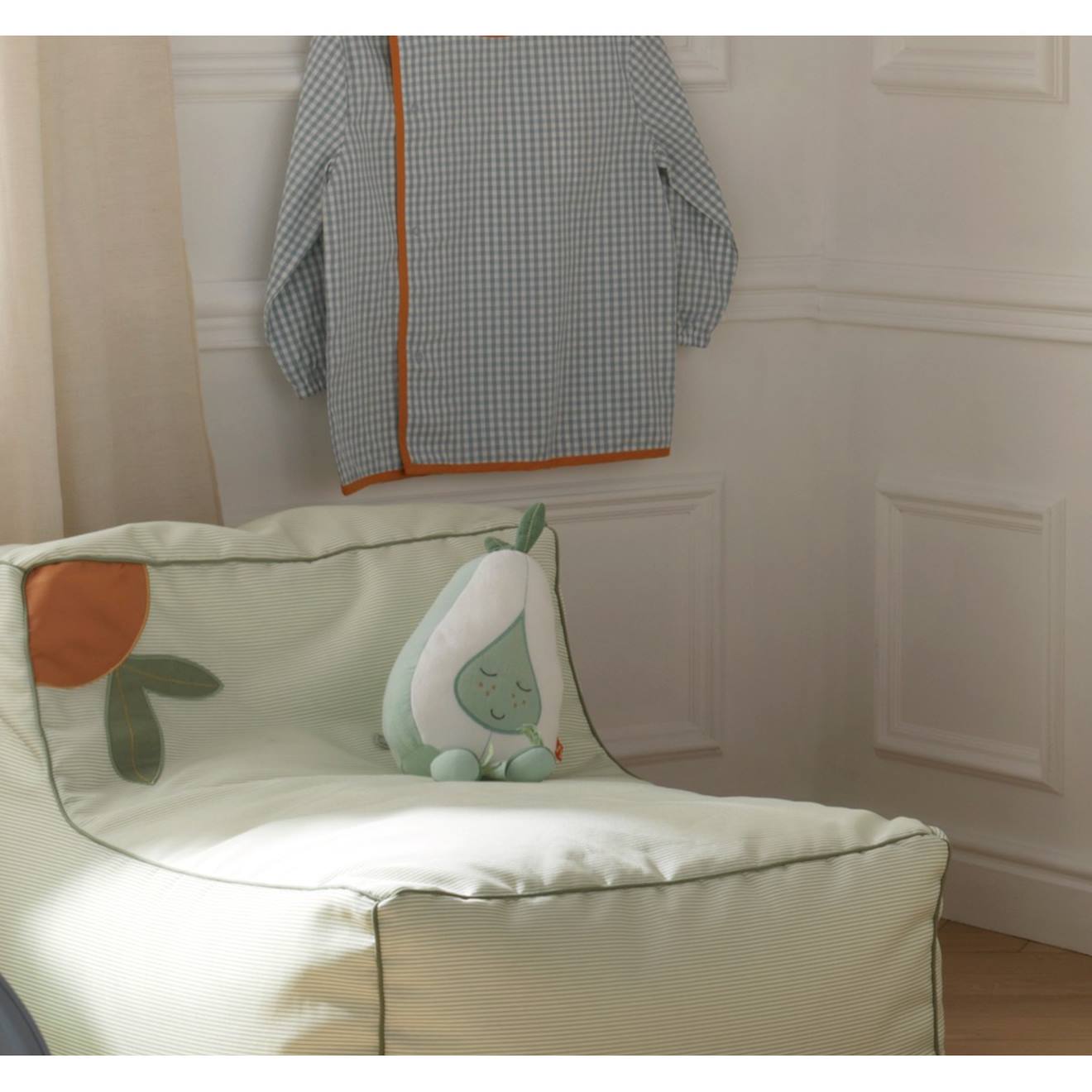 Doudou poire en coton - botanica blanc