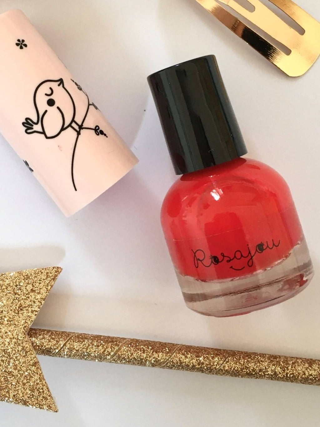 Duo rouge à lèvres + vernis assorti rouge