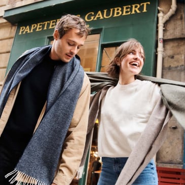 Écharpe à chevrons en laine mérinos – Élégante, chaude et intemporelle