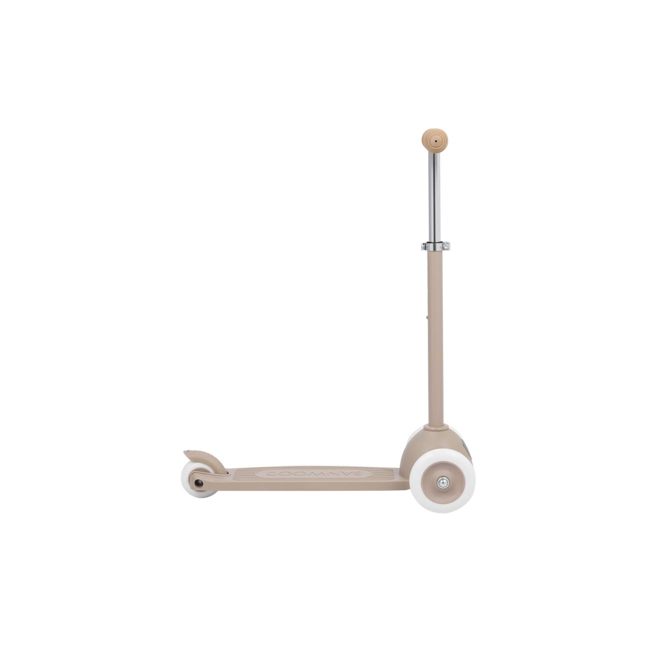 Eco scooter en plastique recyclé sable