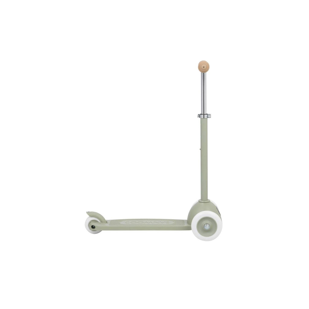 Eco scooter en plastique recyclé olive