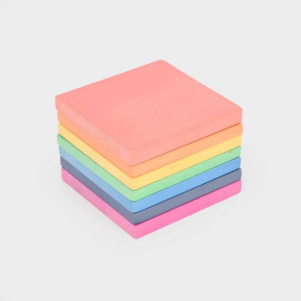 Empileur de forme en bois arc-en-ciel multi-coloured