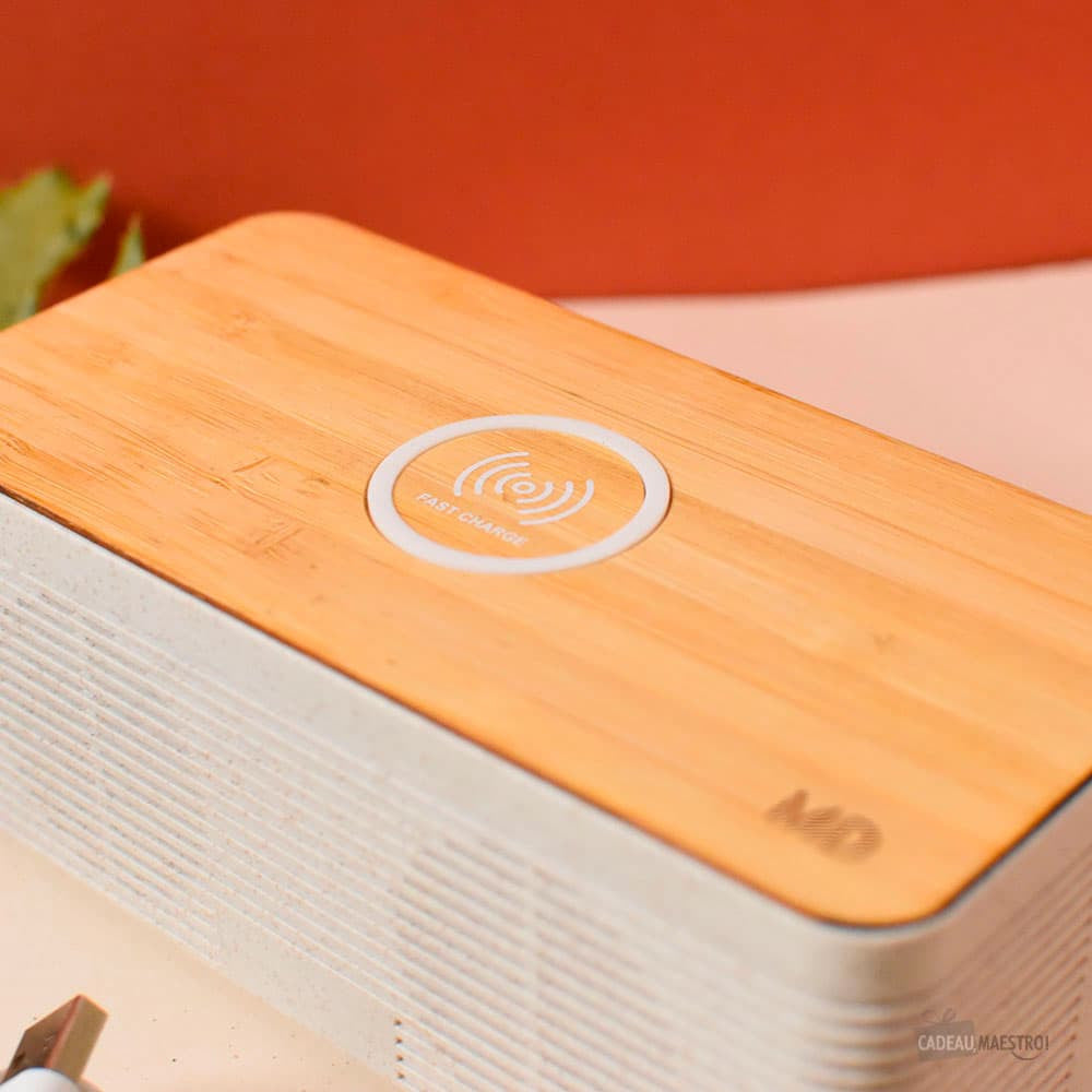 Enceinte Chargeur Sans Fil Bambou Initiales à Personnaliser - Enceinte Personnalisée