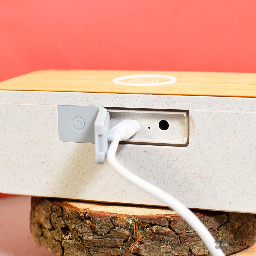 Enceinte Chargeur Sans Fil Bambou Initiales à Personnaliser - Enceinte Personnalisée