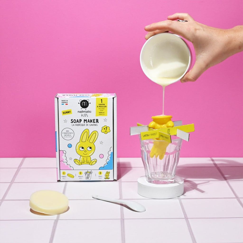 Kit DIY savon enfant en forme de lapin parfum vanille