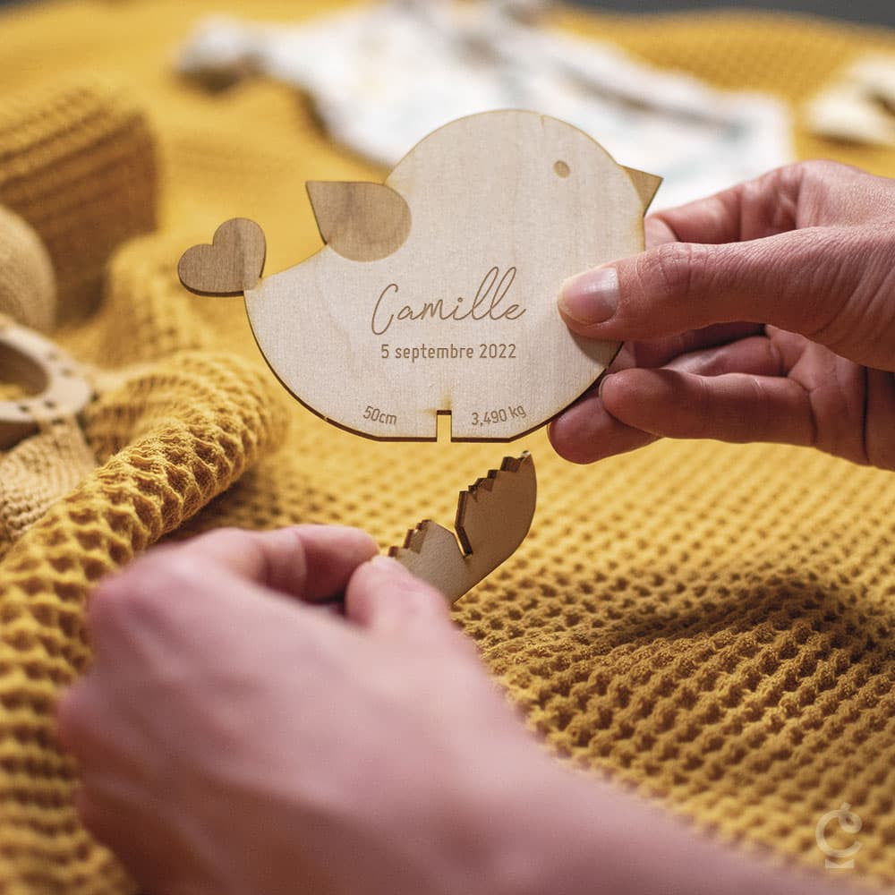 Faire-Part de Naissance en Bois Poussin à Personnaliser (x8) - Accessoires Bébé Personnalisés