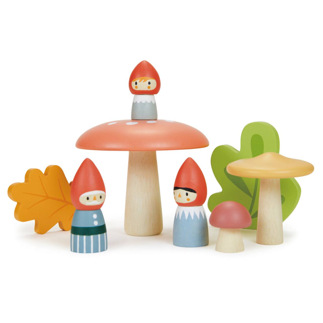Famille de gnomes et forêt en bois rouge, bleu, orange