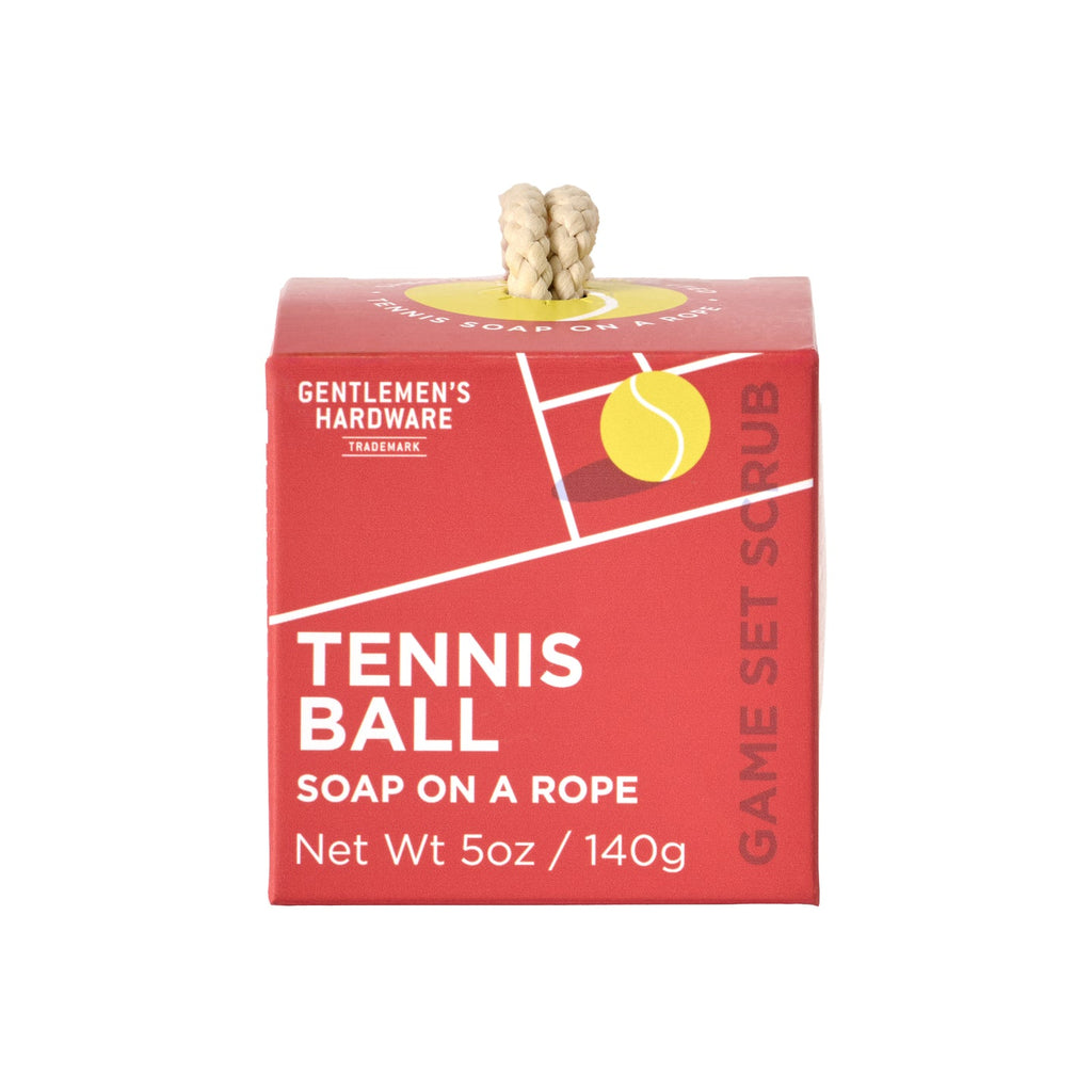 Savon en forme de balle de tennis sur corde