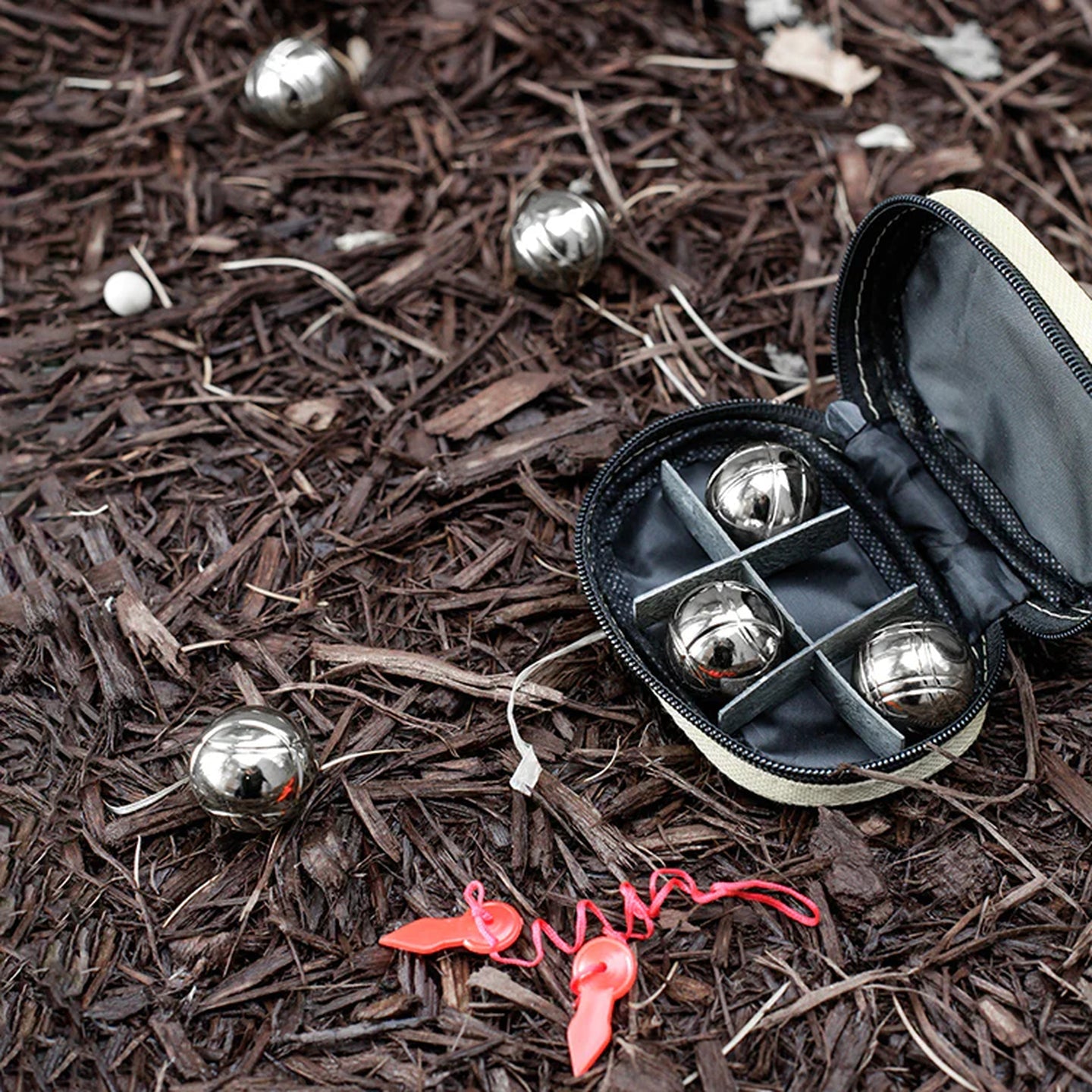 Kit de mini boules de pétanque à emporter