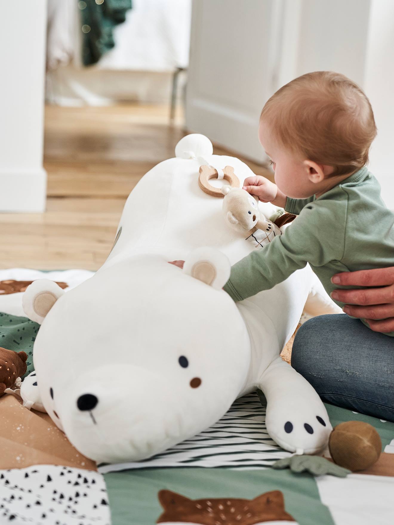 Grande peluche d'activités green forest multicolore