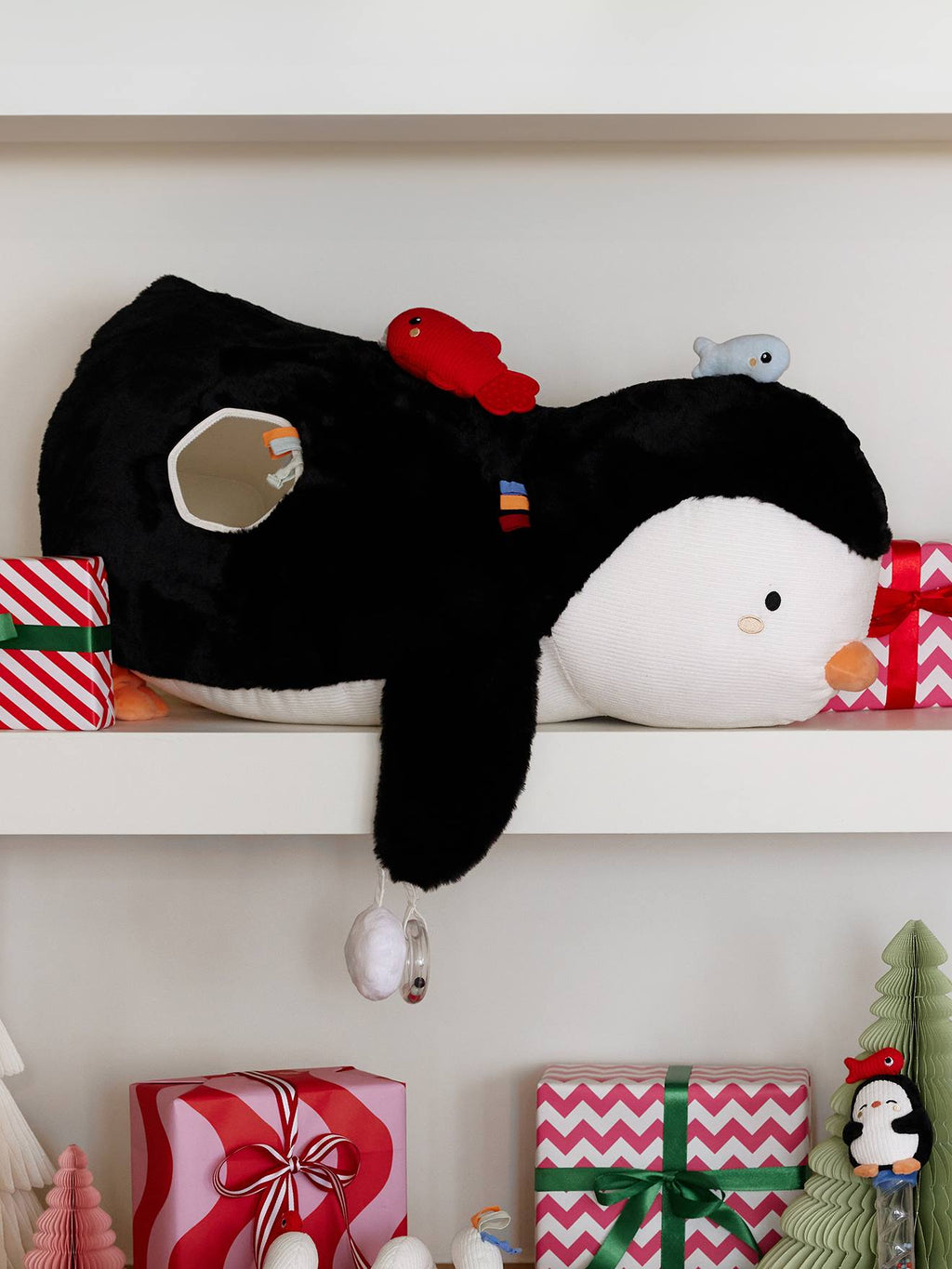 Grande peluche d'activités pingouin banquise blanc