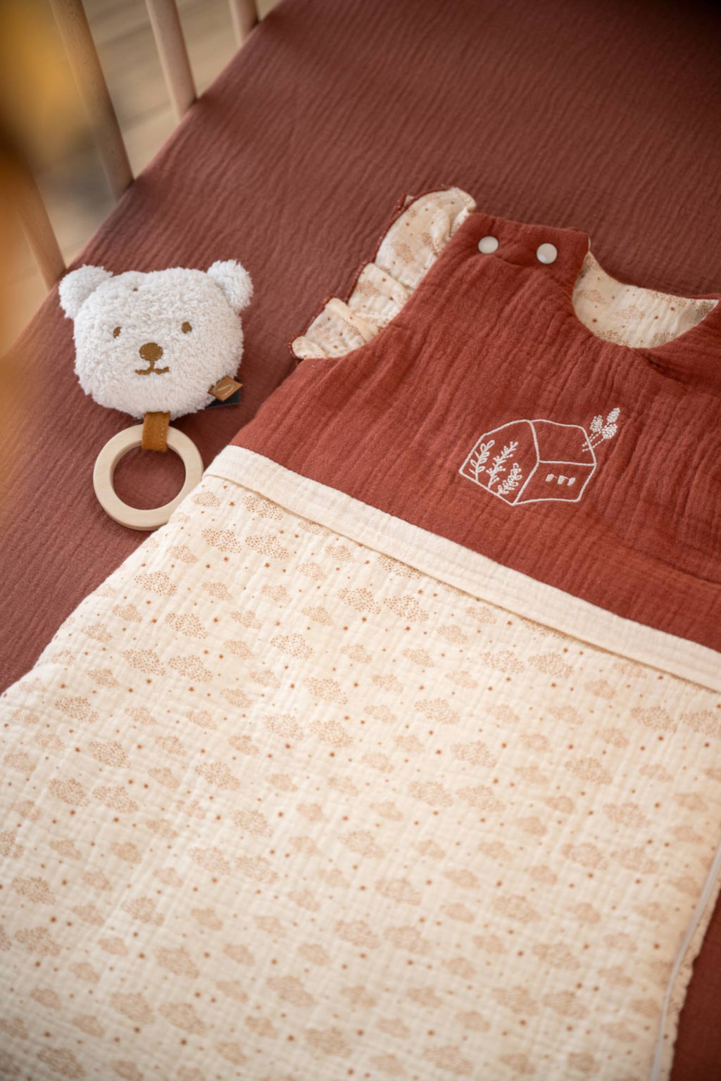 Hochet ours avec anneau en bois - orsino beige/marron