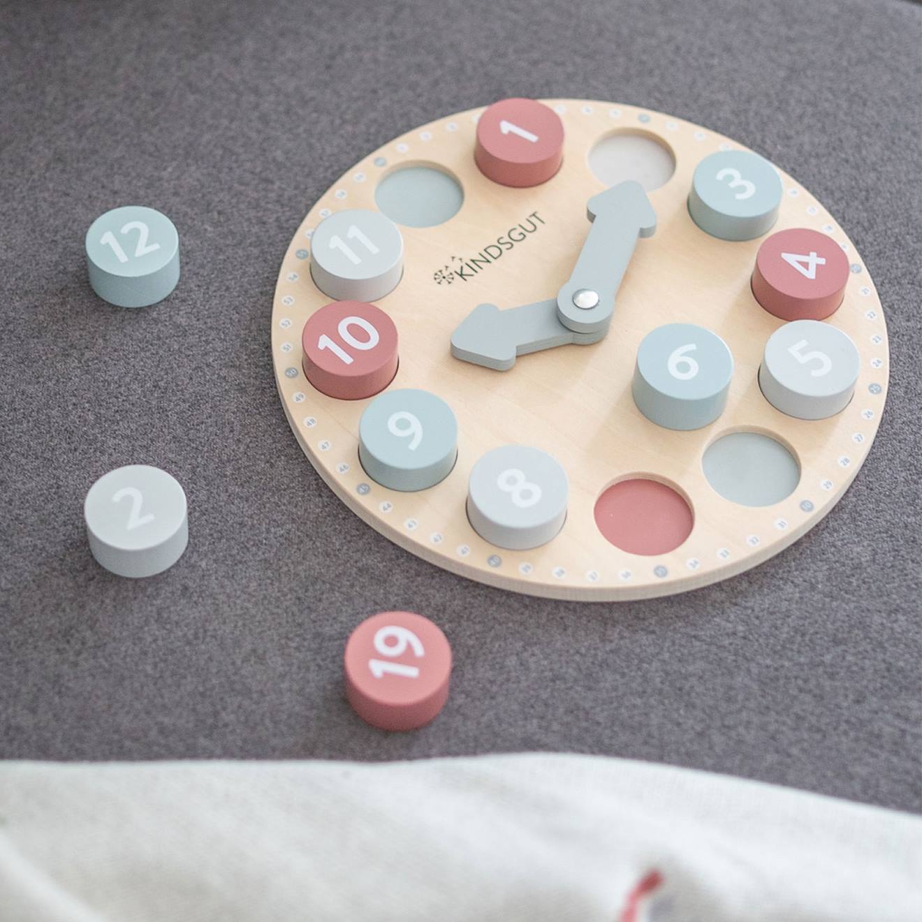 Horloge d'apprentissage multicolore