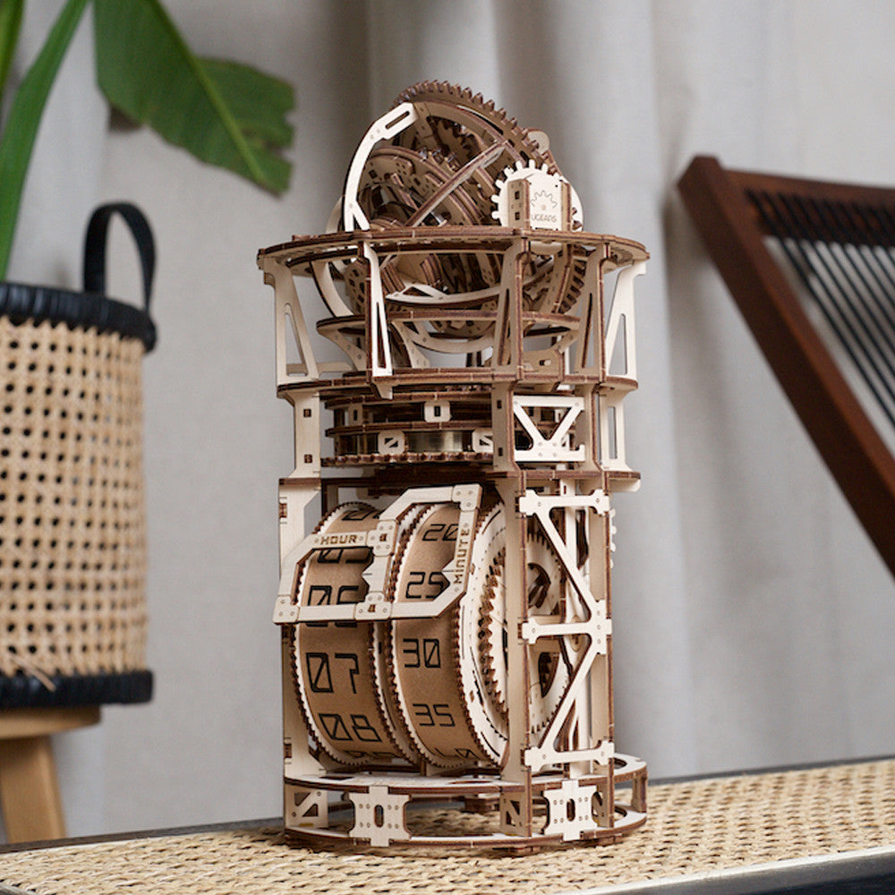 Horloge de Bureau Newton en Bois à Monter - Maquette Bois