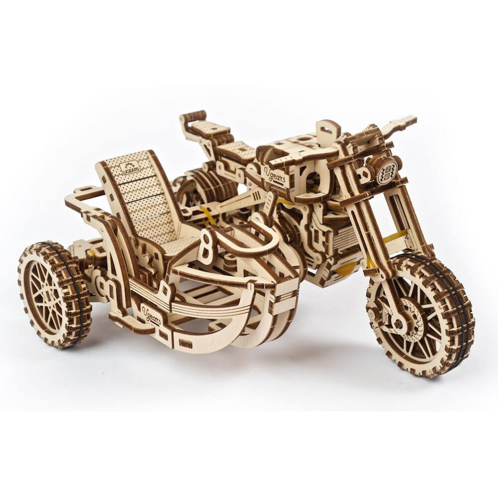 Horloge steampunk 2.0 – maquette mécanique en bois à construire, puzzle 3D décoratif brown