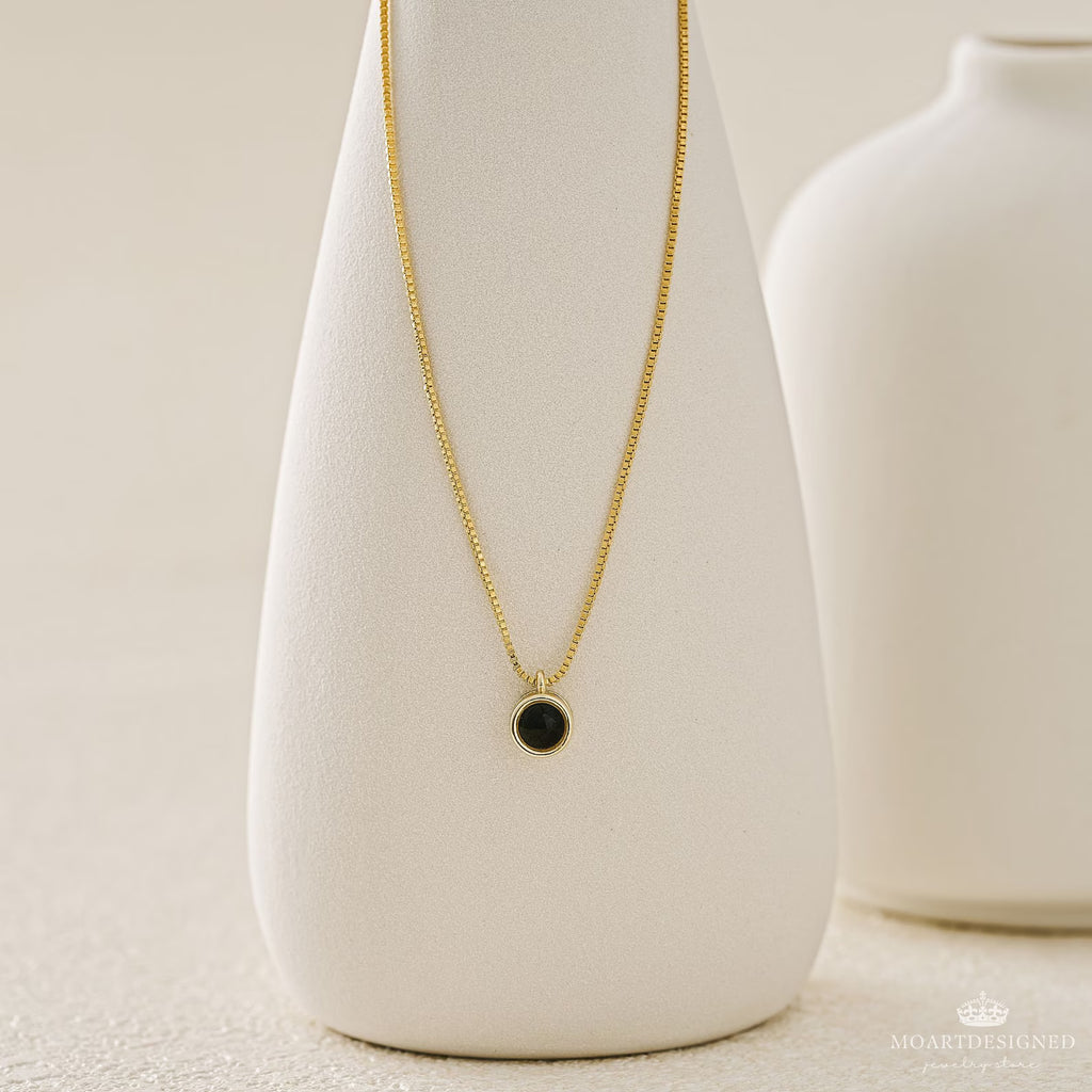 Collier photo personnalisé avec projection : le bijou qui cache un secret