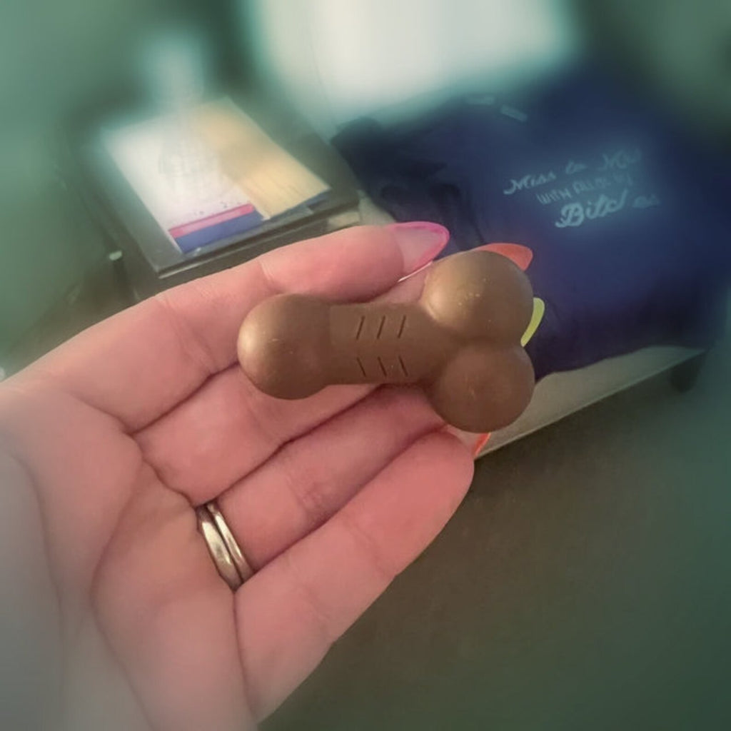 Sucettes en chocolat en forme de pénis